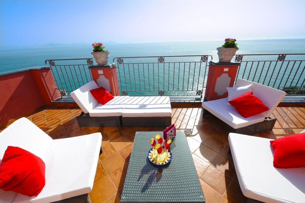 Palazzo Rocco Villa Sunshining In Love Praiano Exterior photo