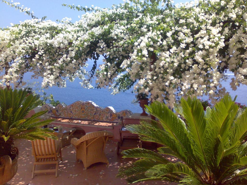 Palazzo Rocco Villa Sunshining In Love Praiano Exterior photo